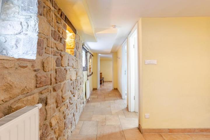 Court Sejour Apartment Houssen Екстериор снимка