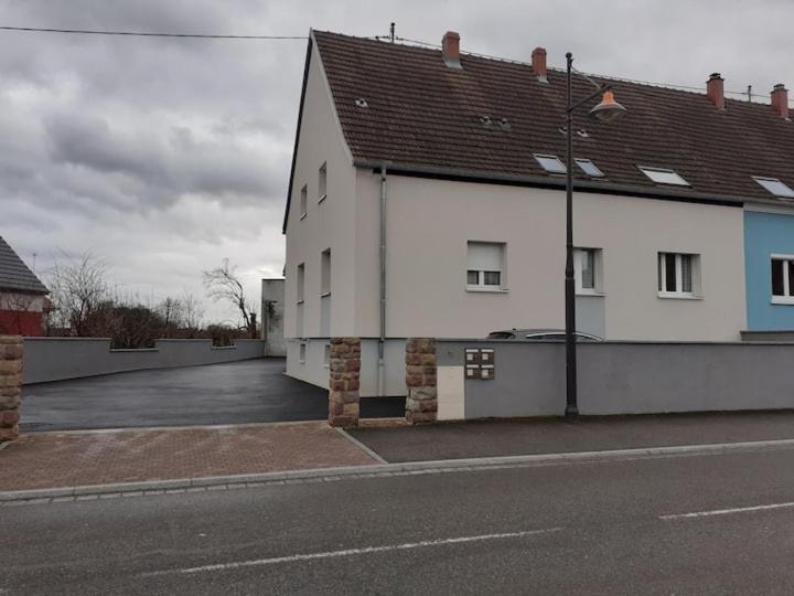 Court Sejour Apartment Houssen Екстериор снимка